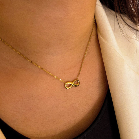 Collier à pendentif infini | Chloé